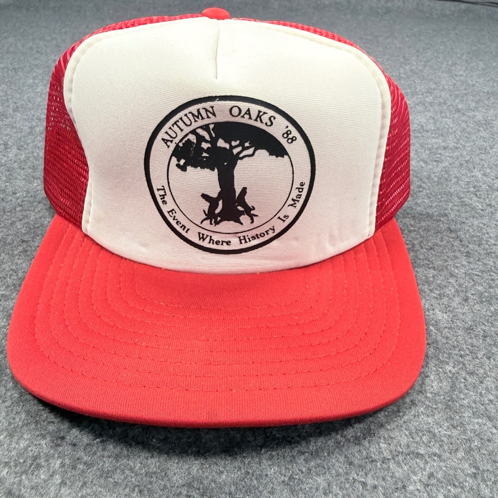 Vintage Sportcap Autumn Oaks 88 Trucker Hat Red White Mesh Snapback Cap Hunting